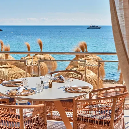 Universal Aquamarin 4* Sant Elm