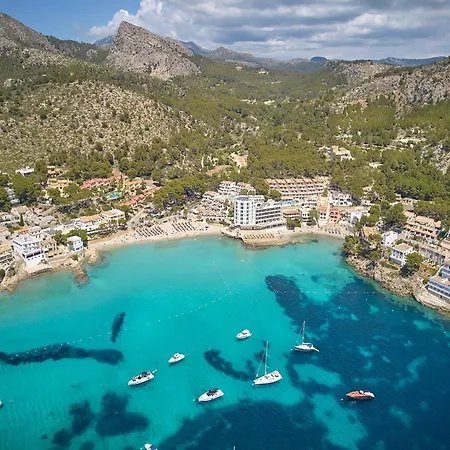 Universal Aquamarin 4* Sant Elm