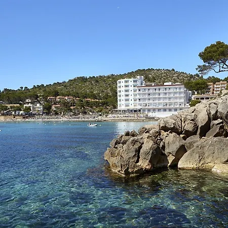 Universal Aquamarin Hotel 4*
