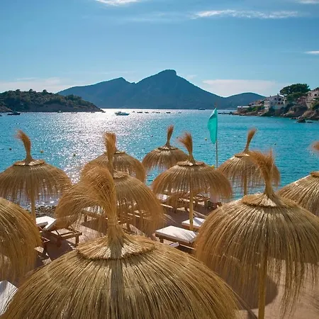 Universal Aquamarin Hotel 4*
