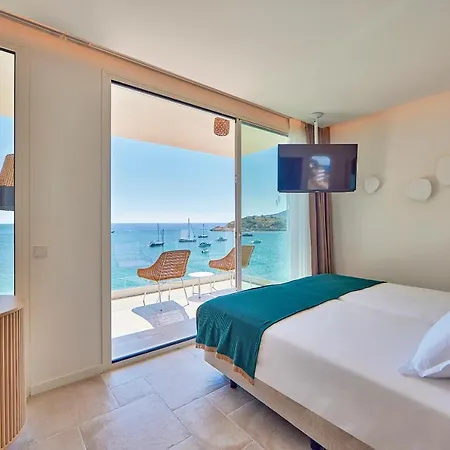 Hotel Universal Aquamarin