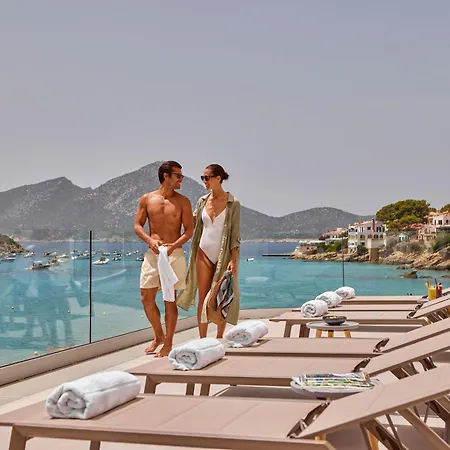 Hotel Universal Aquamarin 4*