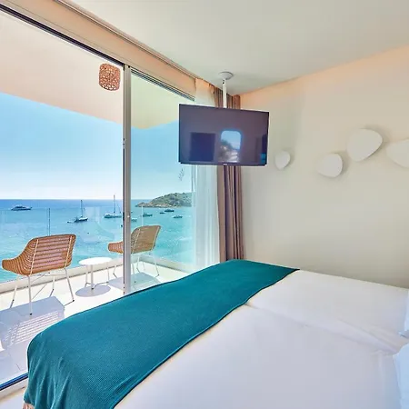 Universal Aquamarin&aquavilla 4*